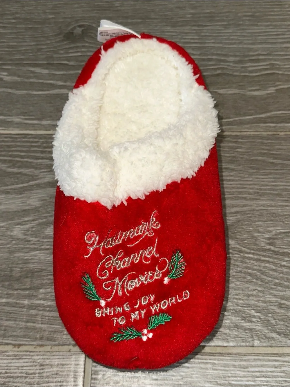 Hallmark Channel Joy to My World Fuzzy Slip-On Slippers NWT Women’s ~7.5 Coz